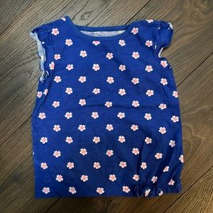 Cute flower top 🌸